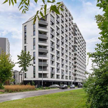 Przestronny Apartament Z Balkonem By Noclegi Renters Krakow Dış mekan fotoğraf